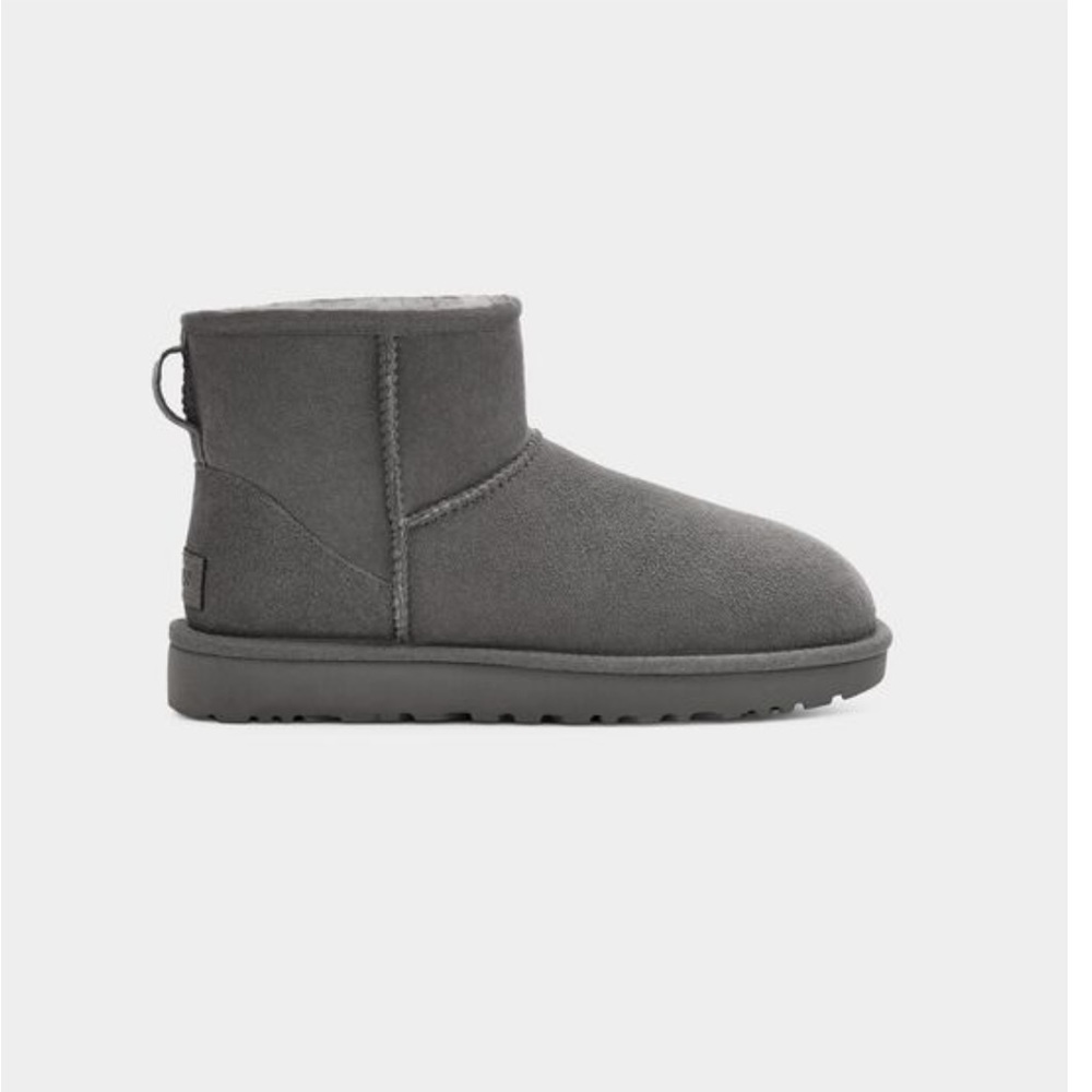 Ugh Classic Mini II Boot Grey